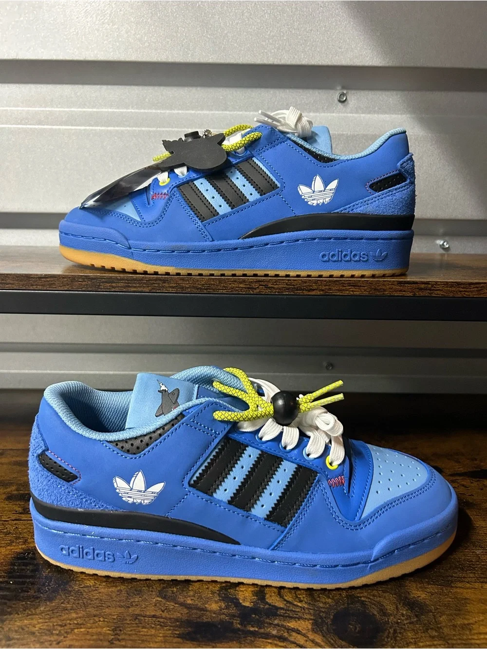New adidas Originals Forum Low Hebru Brantley GZ4403 Men’s Size 7.5 Blue Suede